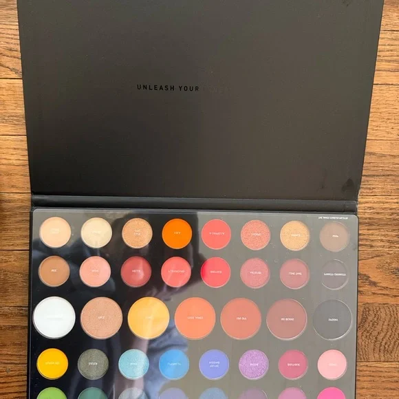 James Charles x Morphe Full Size Artistry Palette - Discontinued! - Picture 4 of 5